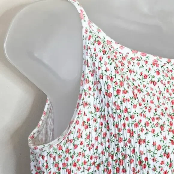 Y2K ENERGIE White & Pink Ditsy Floral Print Smocked Tank Top Junior Size Large - Picture 4 of 5